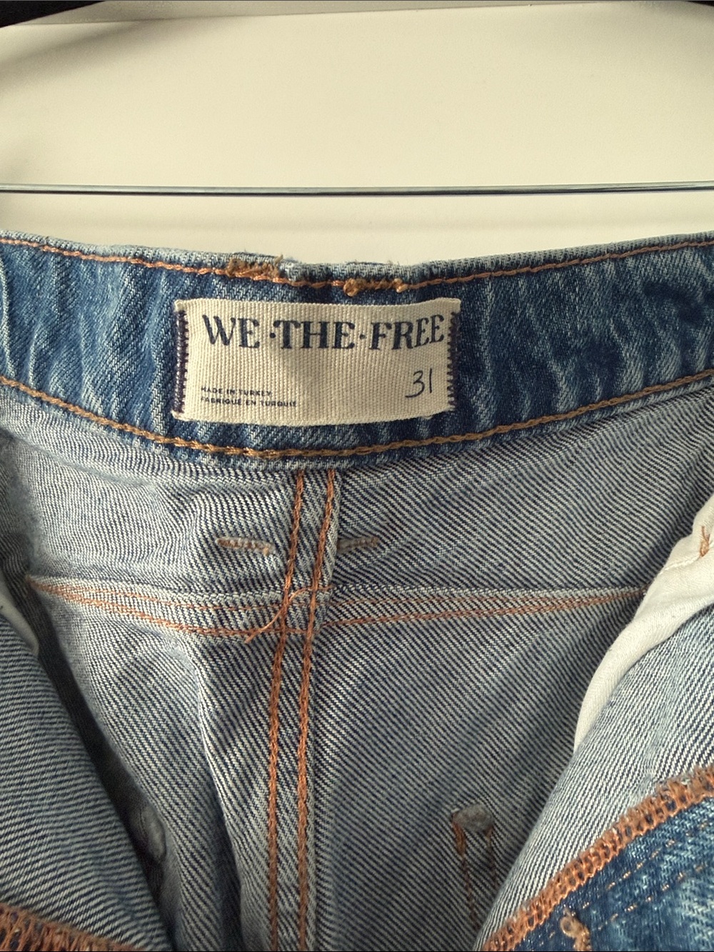 We The Free Women's Cropped Relaxed Light Blue Denim Jeans - Picture 2 of 9